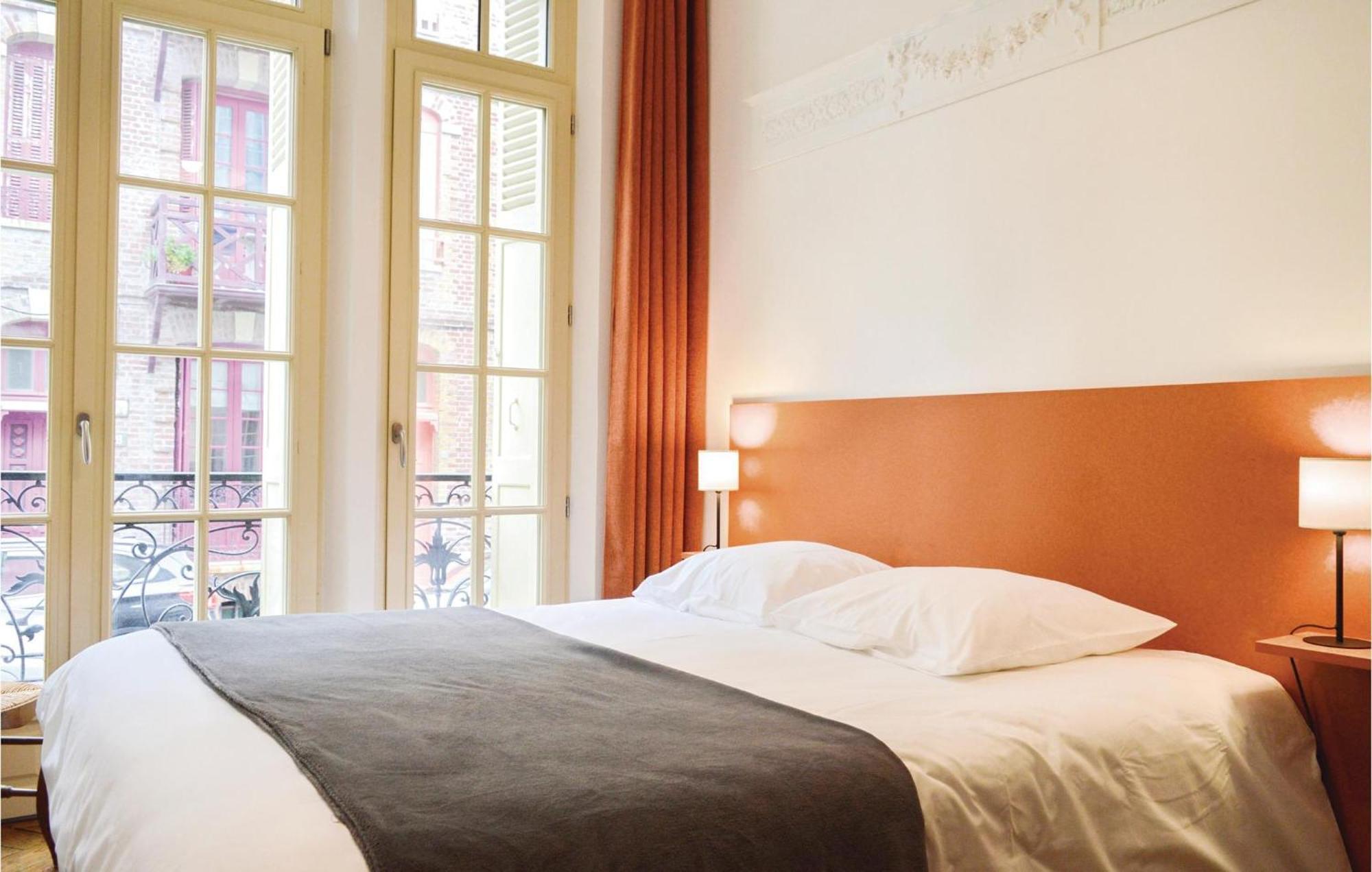 2 Bedroom Awesome Apartment In Mers-Les-Bains Mers-les-Bains Exterior foto