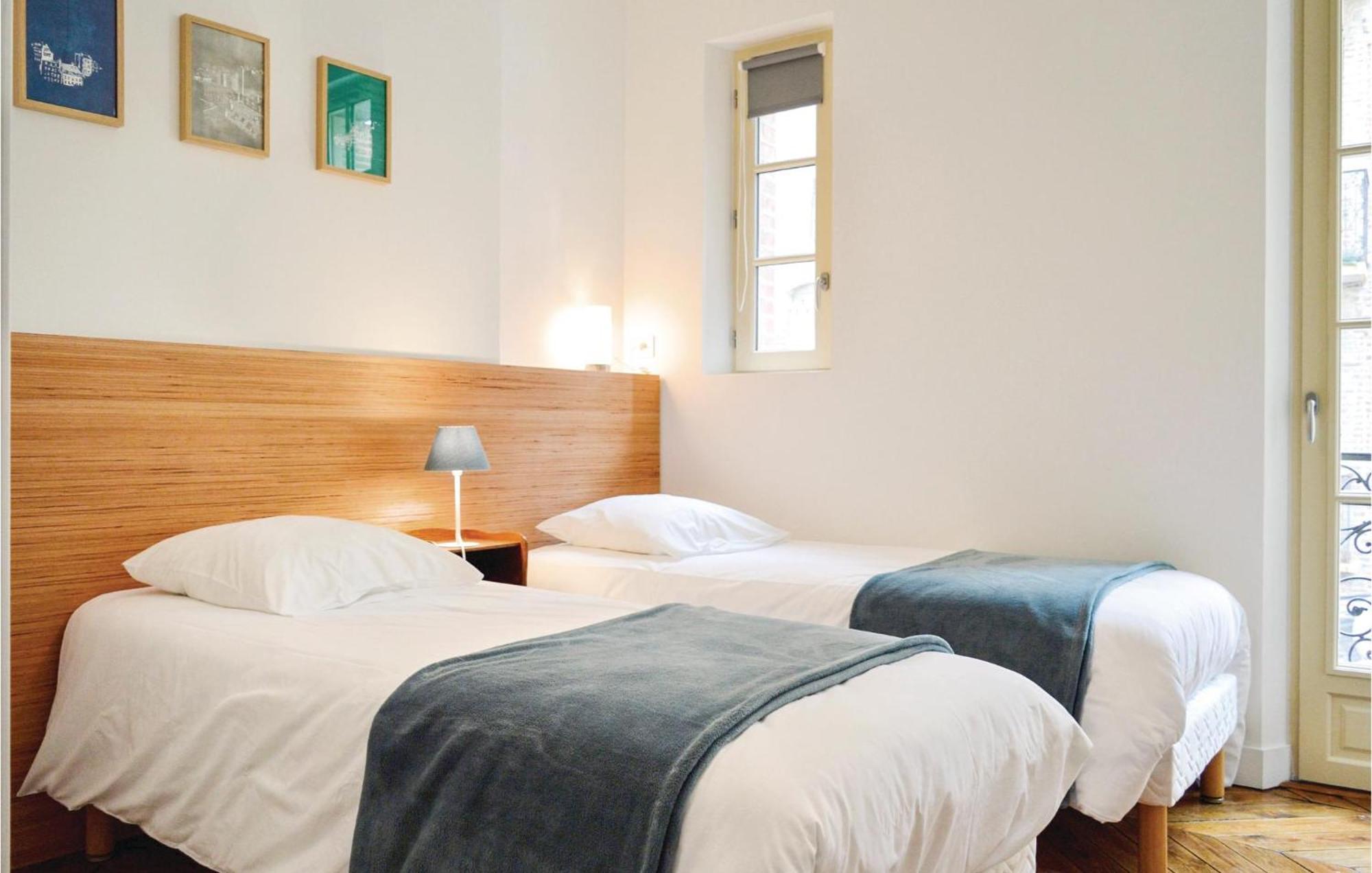 2 Bedroom Awesome Apartment In Mers-Les-Bains Mers-les-Bains Exterior foto