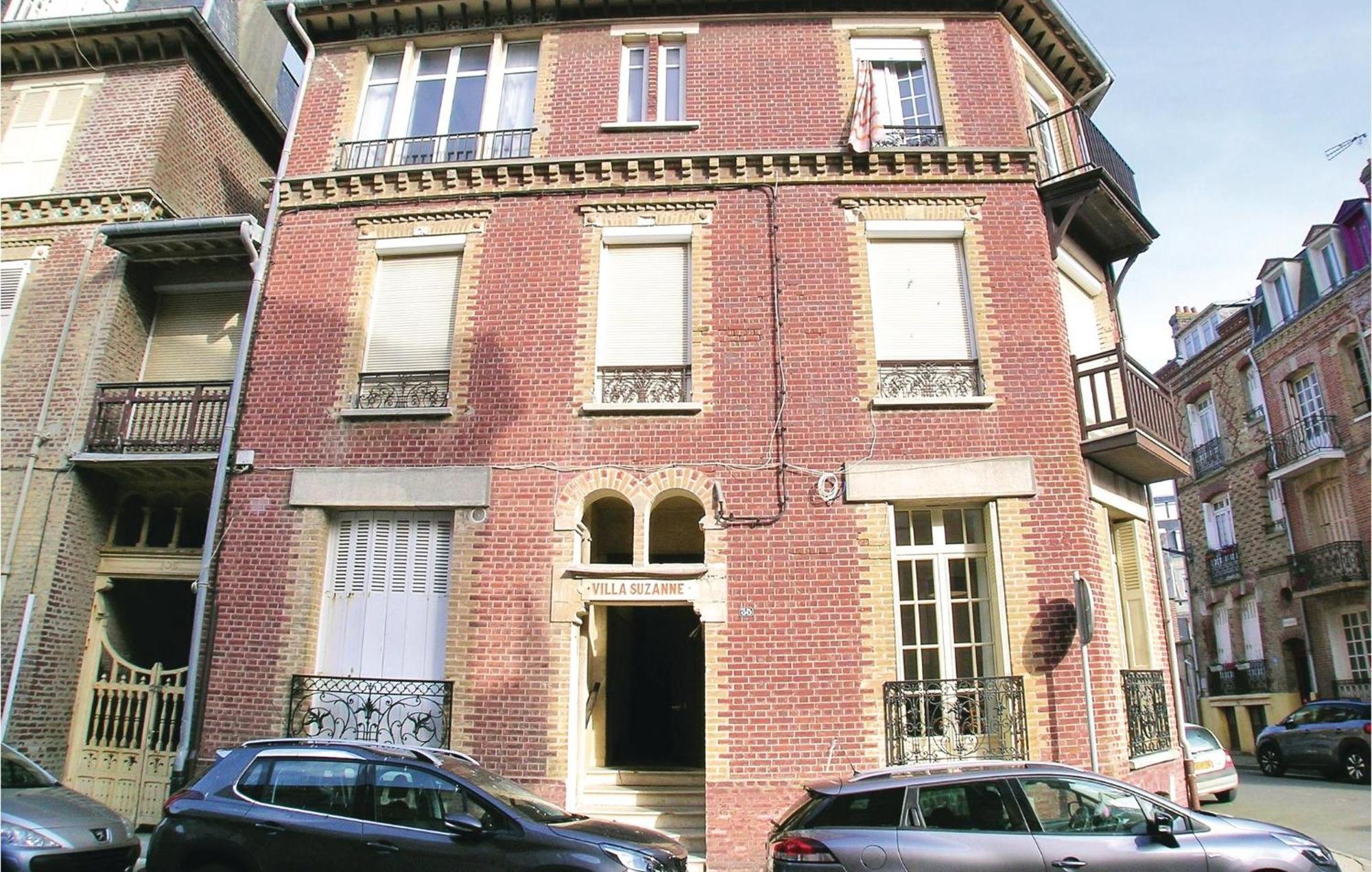 2 Bedroom Awesome Apartment In Mers-Les-Bains Mers-les-Bains Exterior foto